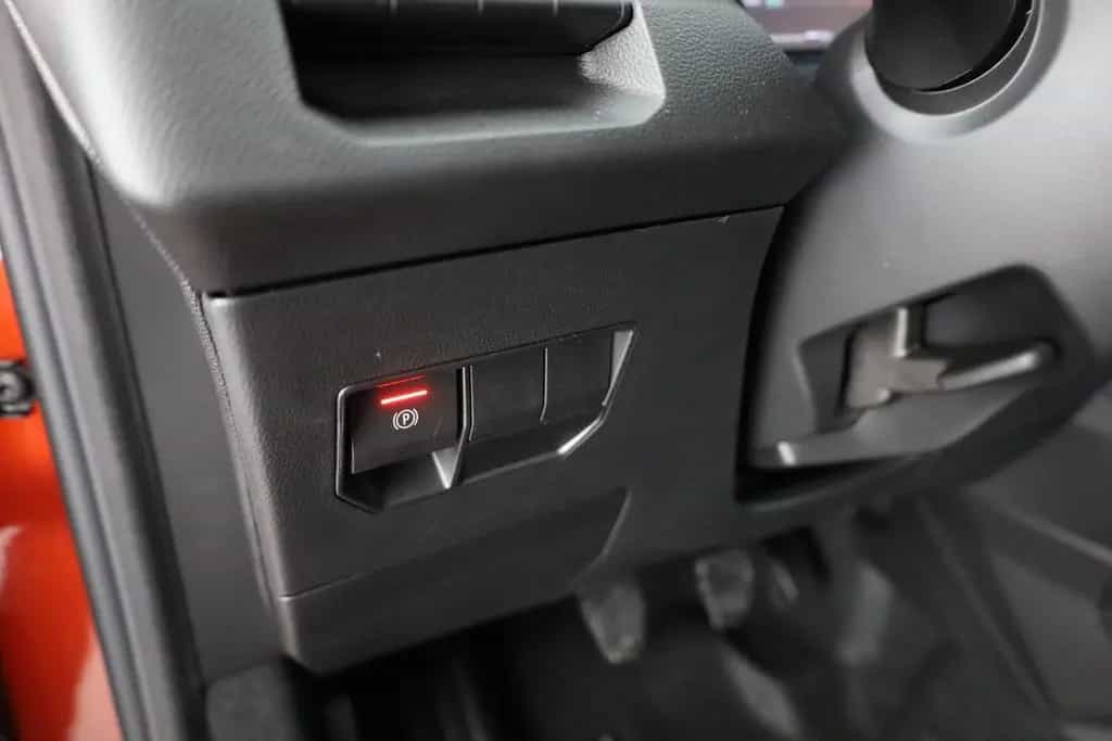 Dacia Duster mHEV 130 LED Navi 360° Tempomat 11/2025-photo-19