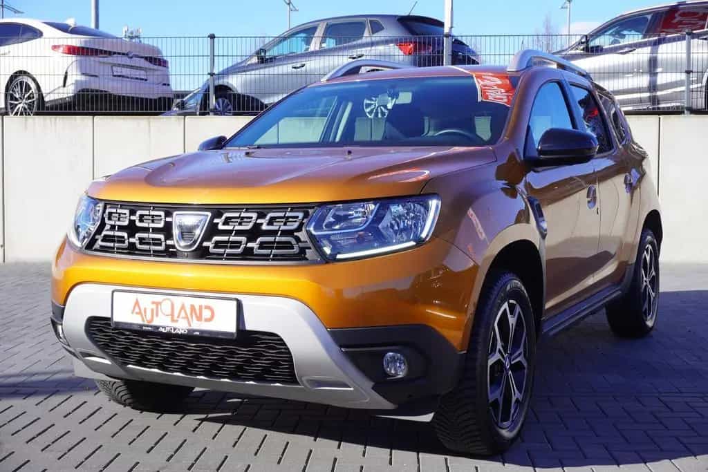 Dacia Duster II 1.3 TCE Celebration Navi 360° AHK PDC 12/2020-photo-1
