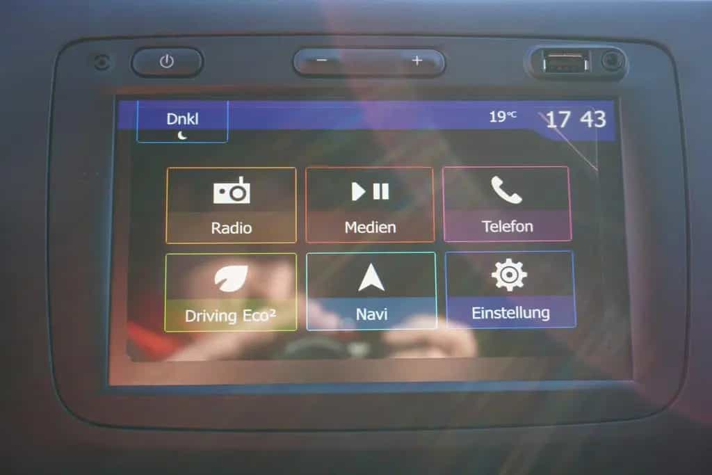 Dacia Duster II 1.3 TCE Celebration Navi 360° AHK PDC 12/2020-photo-25