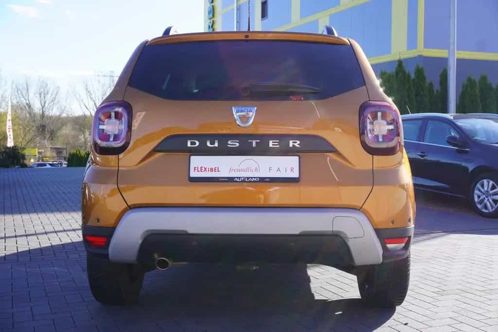 Dacia Duster II 1.3 TCE Celebration Navi 360° AHK PDC 12/2020-photo-3