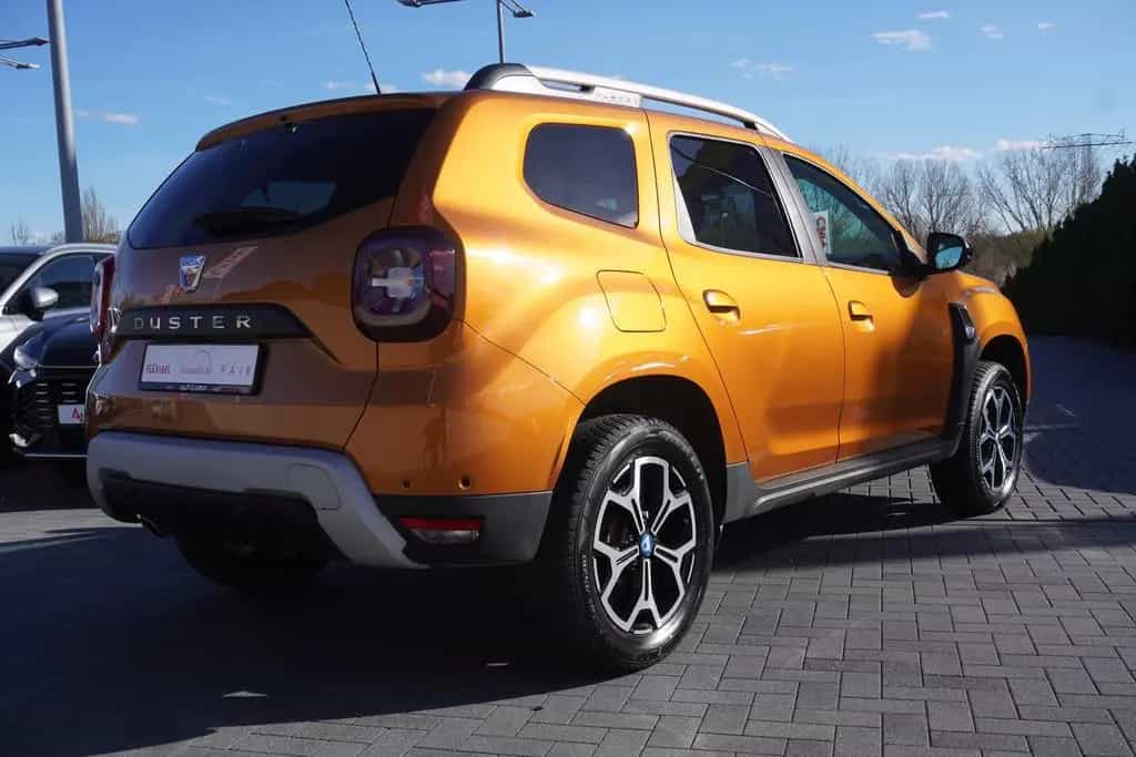 Dacia Duster II 1.3 TCE Celebration Navi 360° AHK PDC 12/2020-photo-4