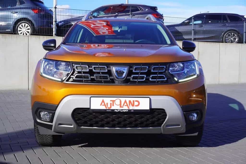 Dacia Duster II 1.3 TCE Celebration Navi 360° AHK PDC 12/2020-photo-6