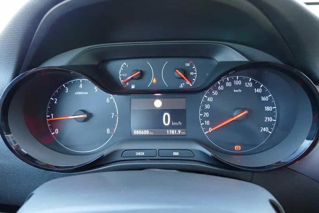 Opel Crossland 1.2 Edition 360° Lenkradheizung USB 09/2021-photo-12