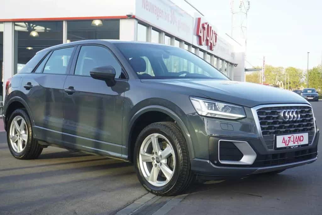Audi Q2 1.4 TFSI sport LED Klimaaut. Sitzheizung PDC 05/2017-photo-2