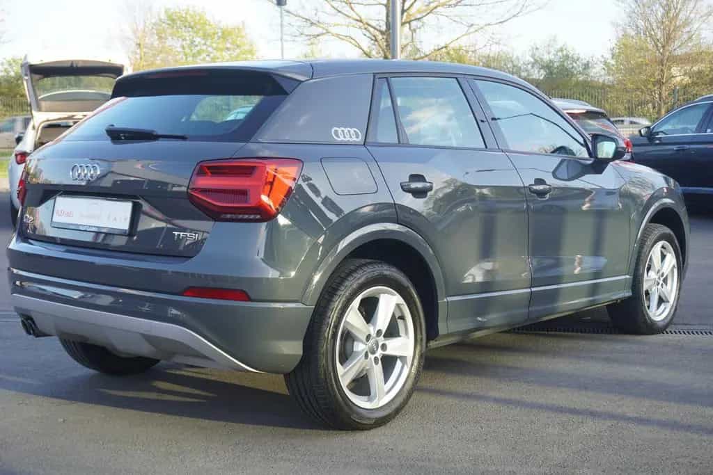 Audi Q2 1.4 TFSI sport LED Klimaaut. Sitzheizung PDC 05/2017-photo-4