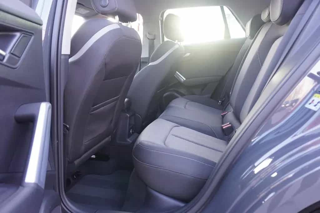 Audi Q2 1.4 TFSI sport LED Klimaaut. Sitzheizung PDC 05/2017-photo-9
