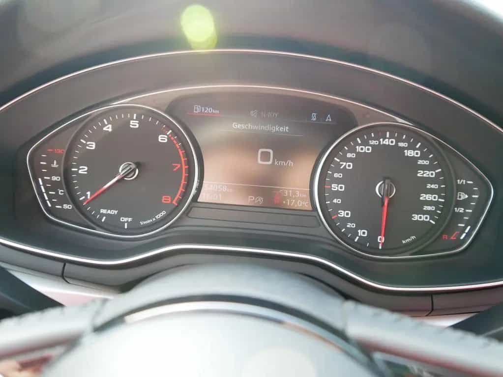 Audi A4 Avant 35 2.0 TFSI S line LED Navi Tempomat 10/2019-photo-21