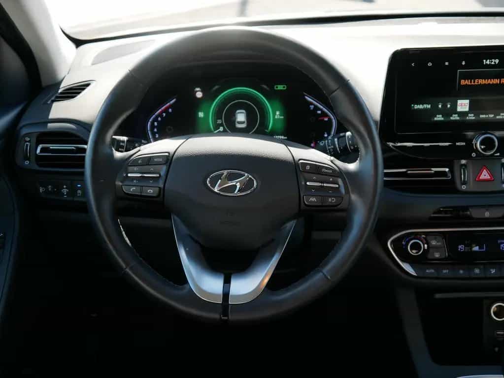 Hyundai i30 1.5 Prime Mild-Hybrid LED Navi Kamera 09/2021-photo-22