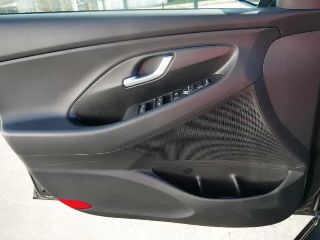 Hyundai i30 1.5 Prime Mild-Hybrid LED Navi Kamera 09/2021-photo-29