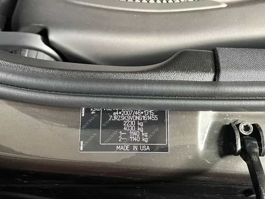 Volvo S60 B4 R-Design Glasd 360° PilotAssist 19'' Stan 07/2022-photo-26