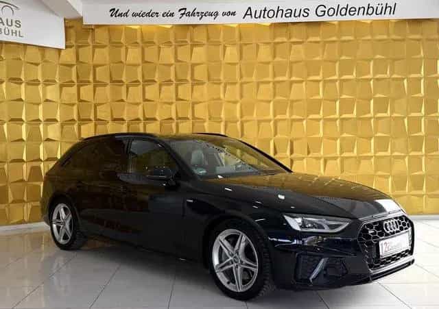 Audi A4 Avant QUATTRO*S LINE*ACC*AUTOMATIK*NAVI*PANO* 01/2020-photo-2