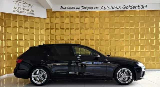 Audi A4 Avant QUATTRO*S LINE*ACC*AUTOMATIK*NAVI*PANO* 01/2020-photo-3