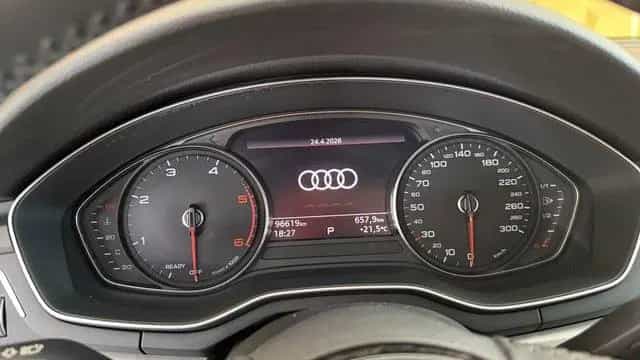 Audi A4 Avant QUATTRO*S LINE*ACC*AUTOMATIK*NAVI*PANO* 01/2020-photo-31