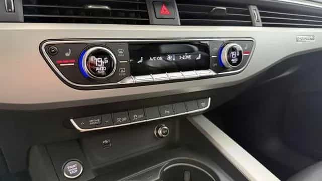 Audi A4 Avant QUATTRO*S LINE*ACC*AUTOMATIK*NAVI*PANO* 01/2020-photo-35