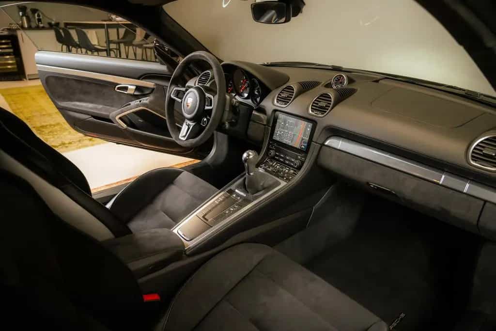 Porsche 718 Cayman GTS 4.0 09/2020-photo-24