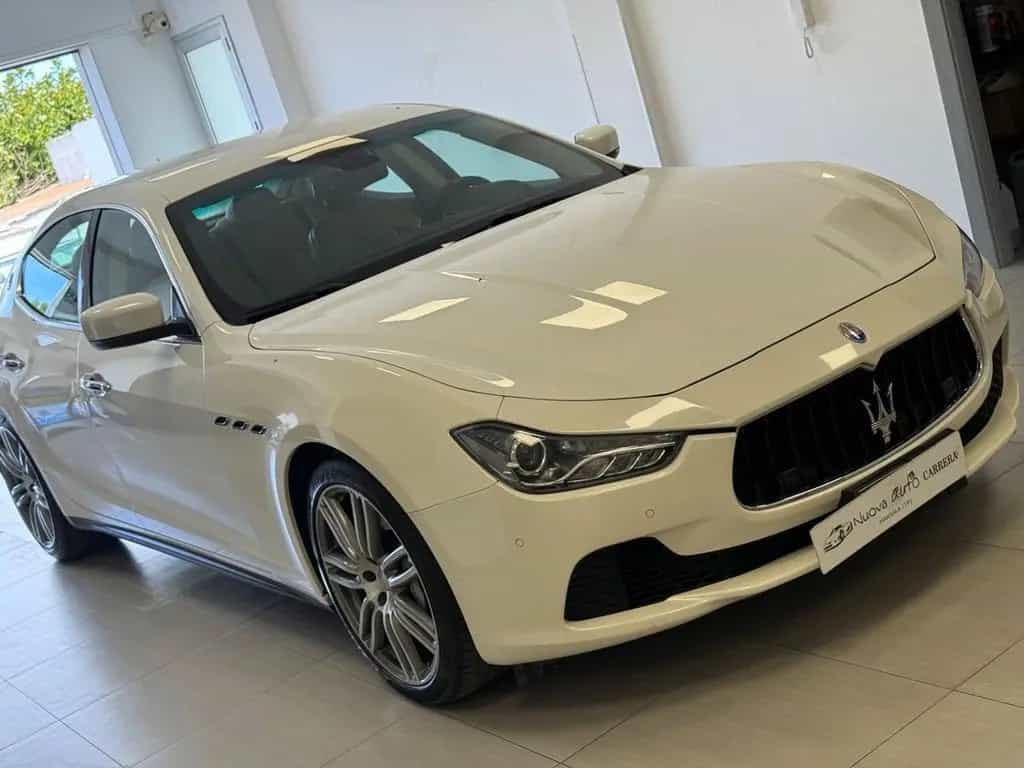 Maserati Ghibli V6 Diesel 275 CV 04/2014-photo-1