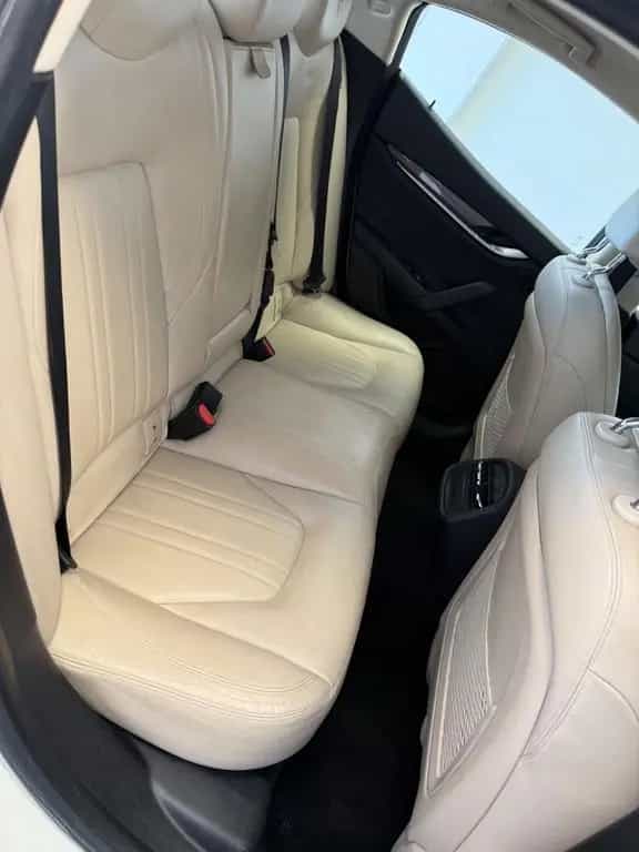 Maserati Ghibli V6 Diesel 275 CV 04/2014-photo-13