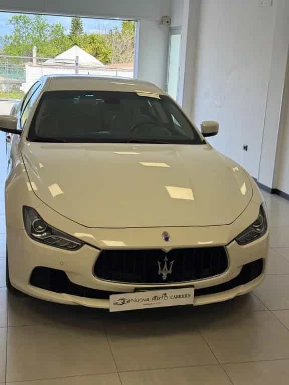 Maserati Ghibli V6 Diesel 275 CV 04/2014-photo-2