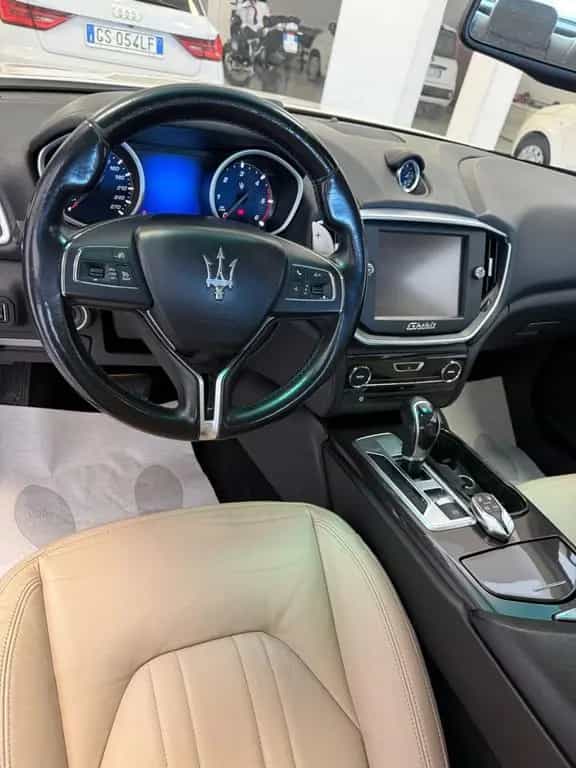 Maserati Ghibli V6 Diesel 275 CV 04/2014-photo-9