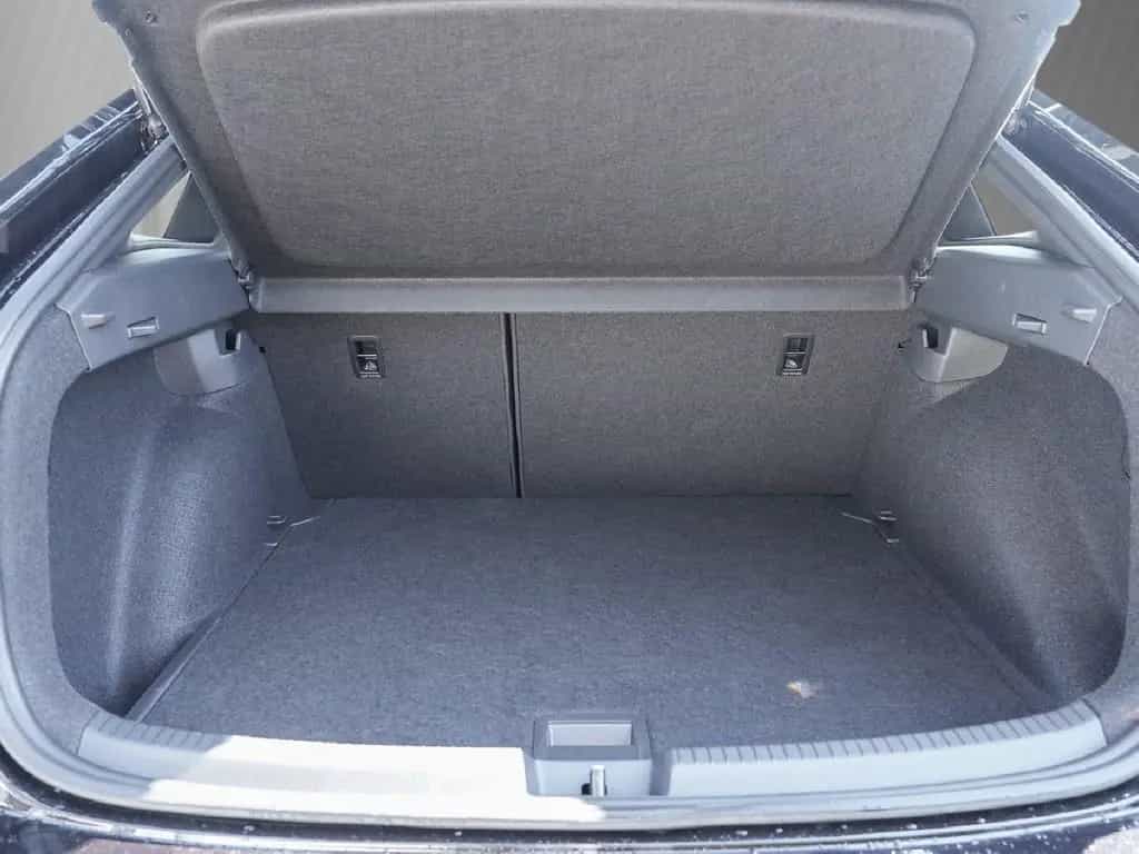 Volkswagen Taigo 1,0 TSI DSG R-linr,Matrix LED,Kamera,ALU 1 07/2025-photo-5