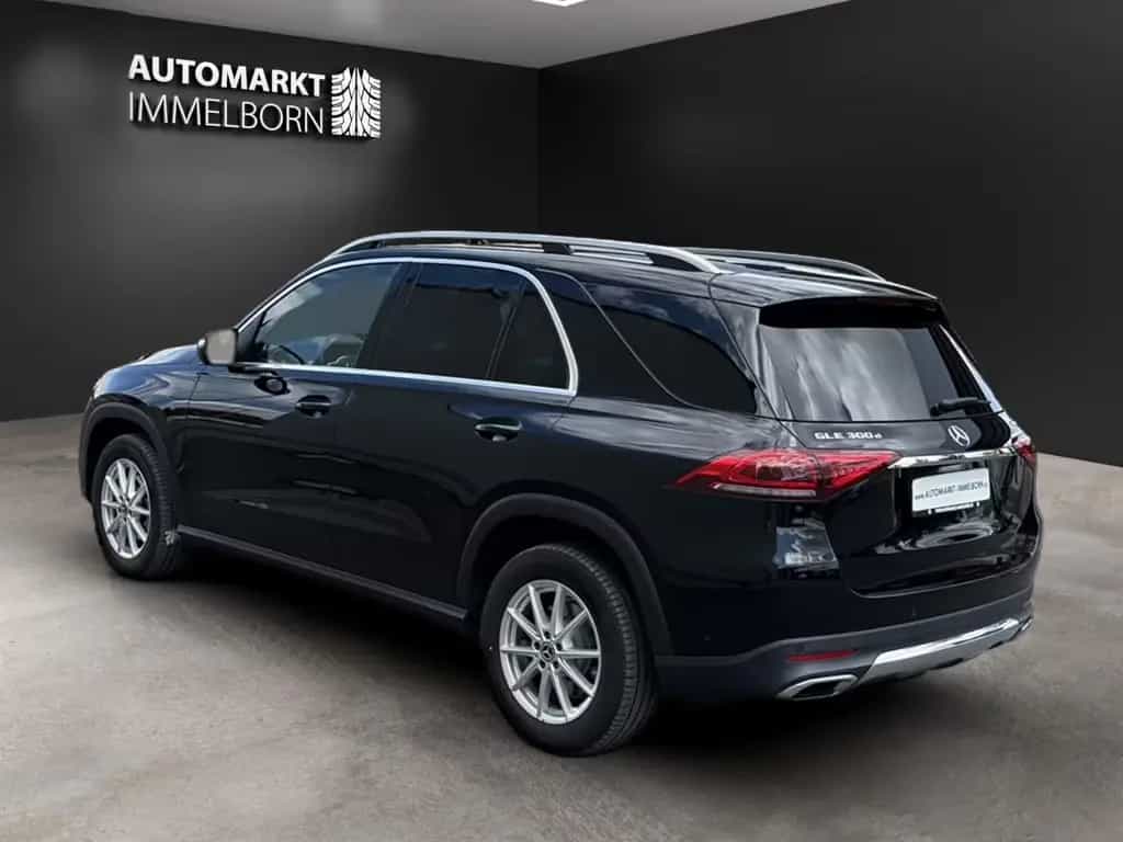 Mercedes-Benz GLE 300 d Mubeam*Distro*Kamera*Navi*Leder*DAB 11/2020-photo-4