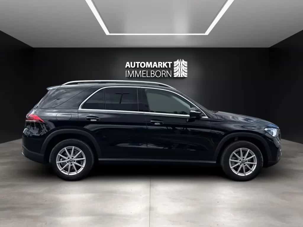 Mercedes-Benz GLE 300 d Mubeam*Distro*Kamera*Navi*Leder*DAB 11/2020-photo-6