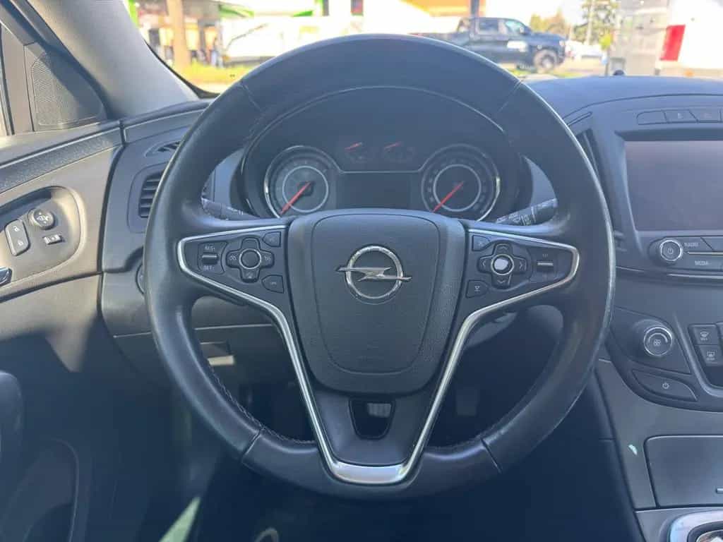 Opel Insignia 1.6 Turbo TÜV NEU*1 Hand*63 T/KM*Autom 04/2017-photo-17