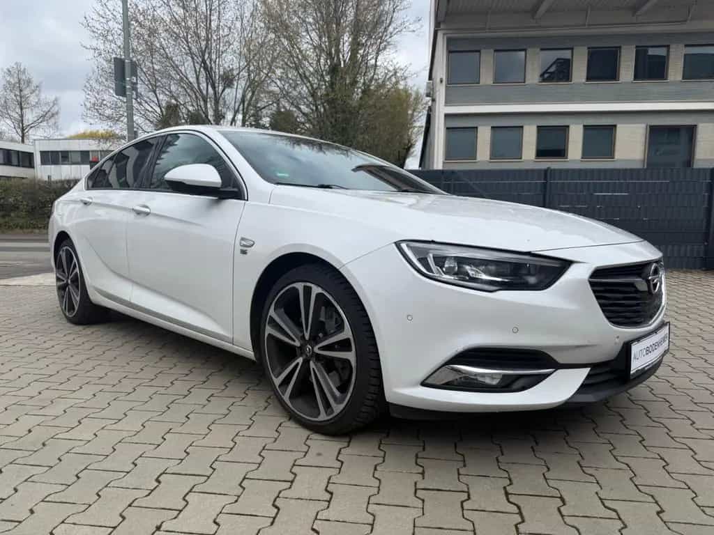Opel Insignia B Grand Sport 2.0 T 4x4 Dynamic·OPC 03/2017-photo-0