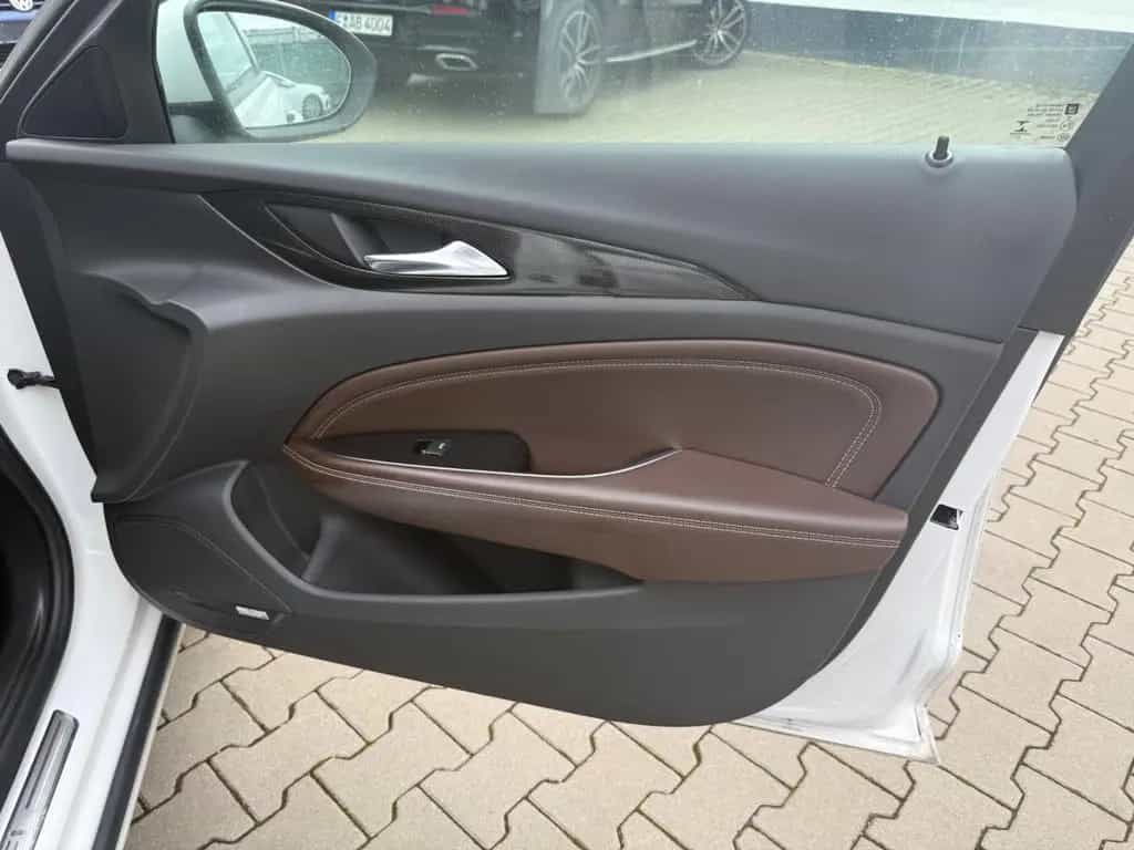 Opel Insignia B Grand Sport 2.0 T 4x4 Dynamic·OPC 03/2017-photo-25
