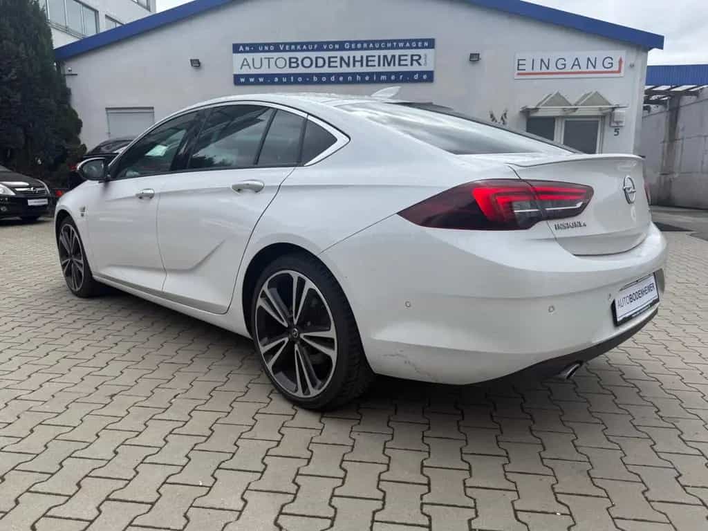 Opel Insignia B Grand Sport 2.0 T 4x4 Dynamic·OPC 03/2017-photo-4