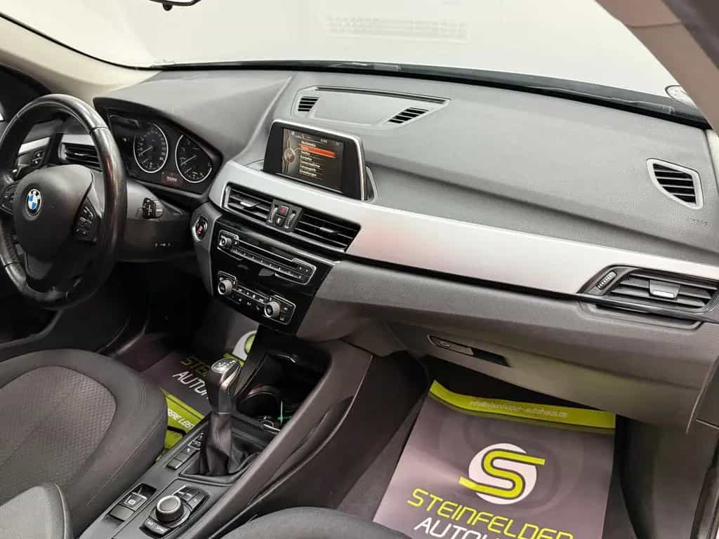 BMW X1 20i sDrive  / LED / SHZ / LM-FELGEN / BT 06/2016-photo-8