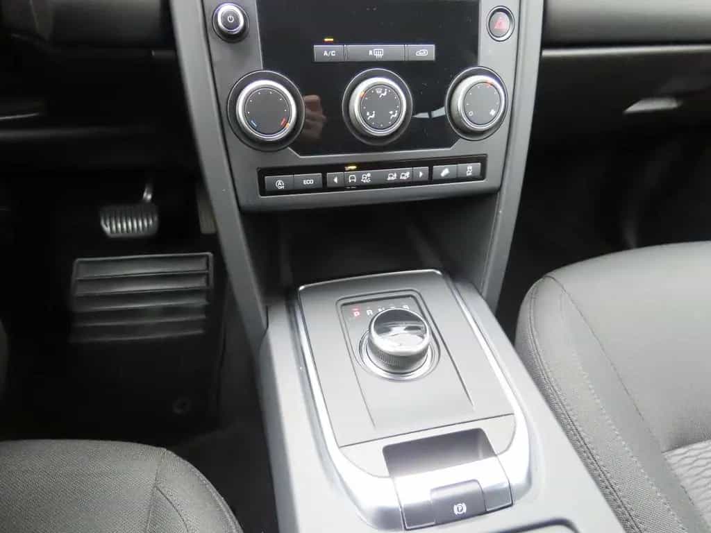 Land Rover Discovery Sport Klima Bluetooth PDC 02/2019-photo-21