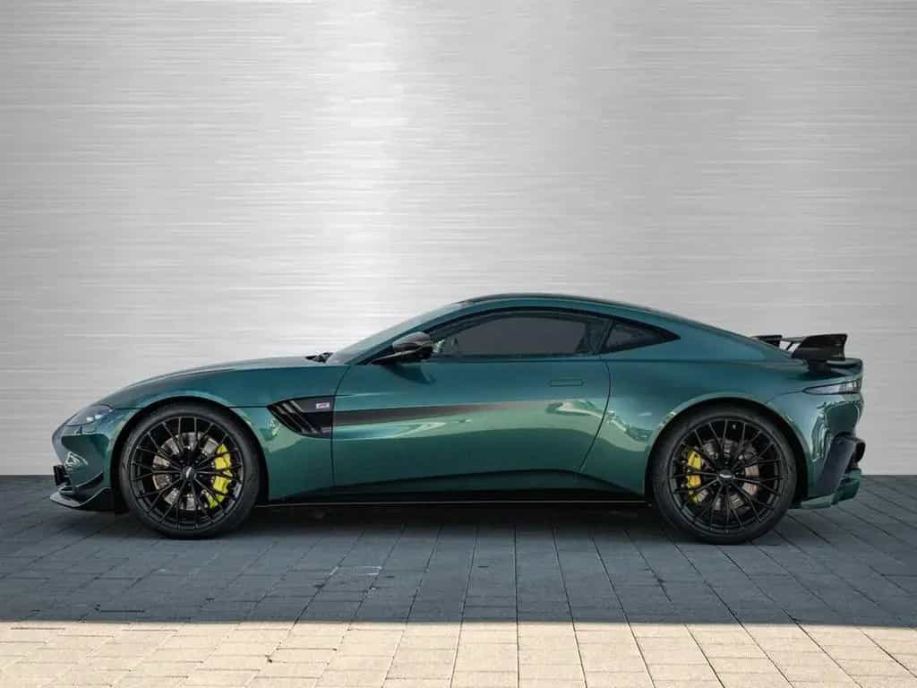 Aston Martin V8 Vantage F1 Edition 10/2022-photo-13