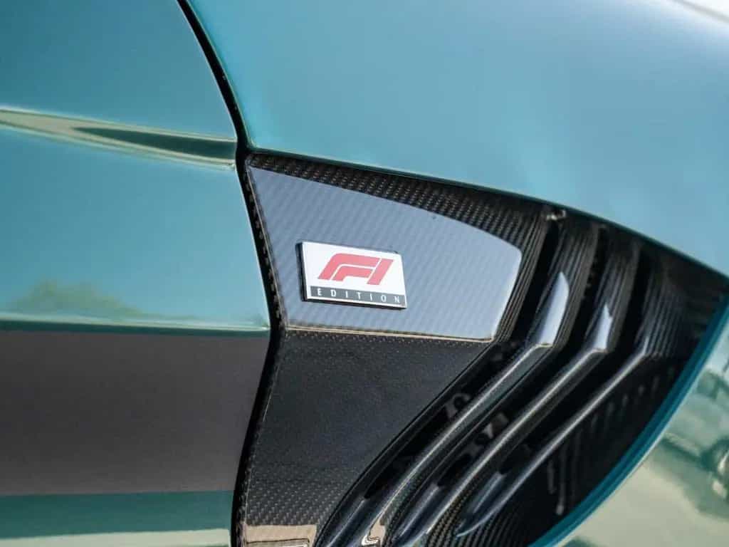Aston Martin V8 Vantage F1 Edition 10/2022-photo-22