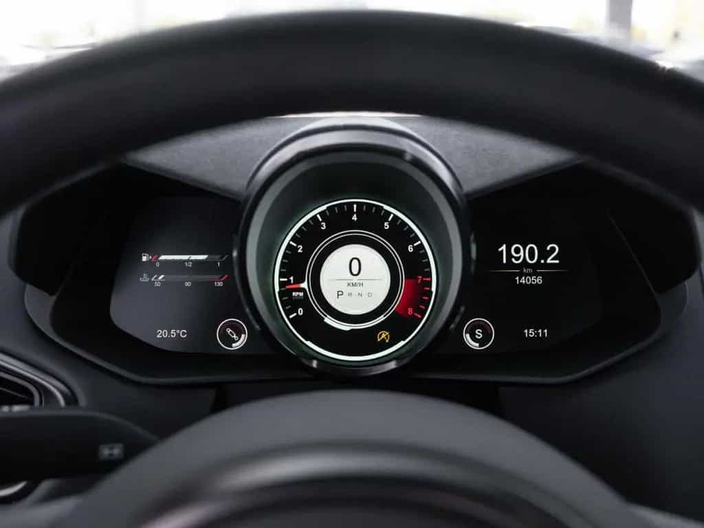 Aston Martin V8 Vantage F1 Edition 10/2022-photo-5