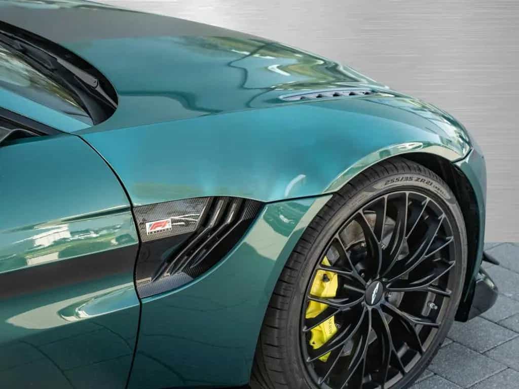 Aston Martin V8 Vantage F1 Edition 10/2022-photo-8