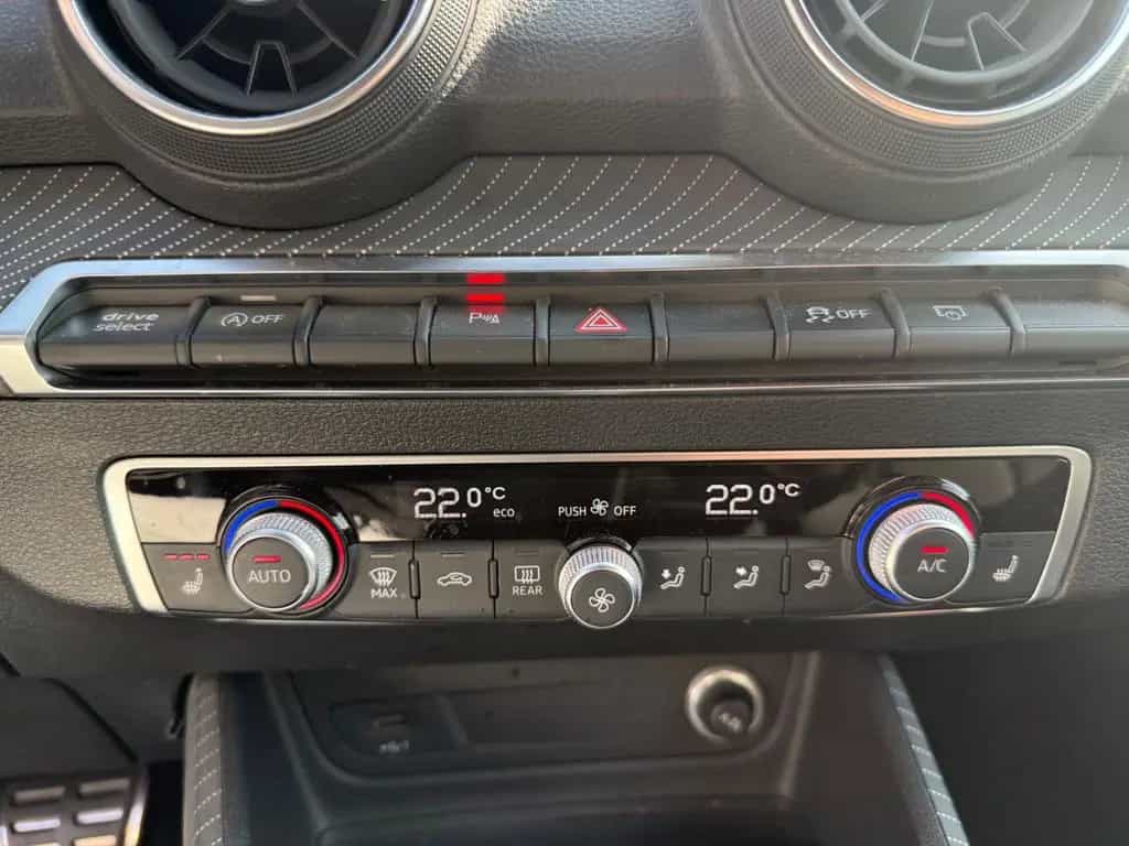 Audi Q2 1.5 TFSI35/S-Line Sport Plus/Bang&Olufsen/LED 06/2020-photo-20