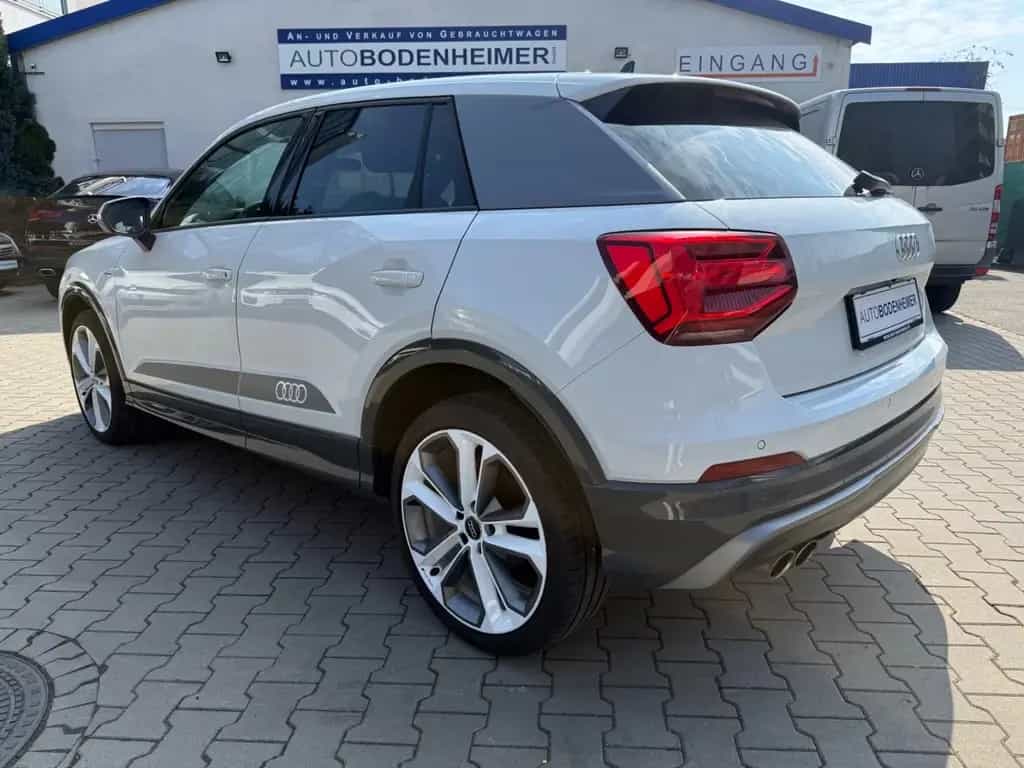 Audi Q2 1.5 TFSI35/S-Line Sport Plus/Bang&Olufsen/LED 06/2020-photo-4