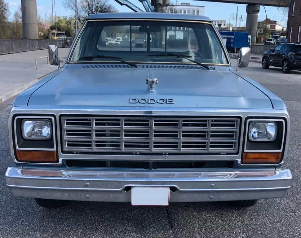 Dodge Other D100 Pickup Shortbed H-Kennzeichen 07/1984-photo-1