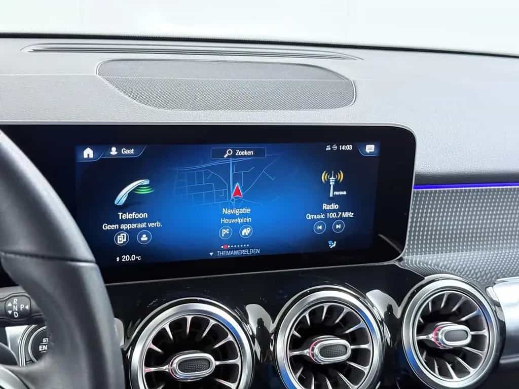 Mercedes-Benz GLB 200 Business Solution AMG Styling | Sfeerver 10/2020-photo-25