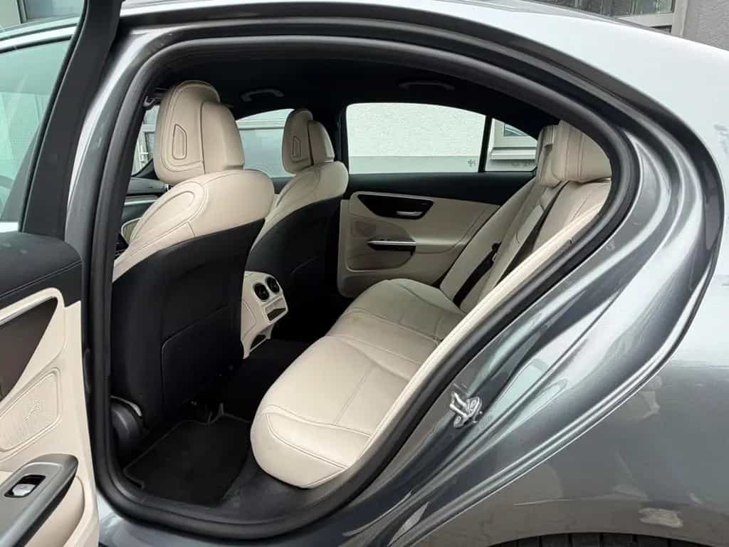 Mercedes-Benz C 200 d Limousine°AVANTGARDE° 02/2023-photo-12