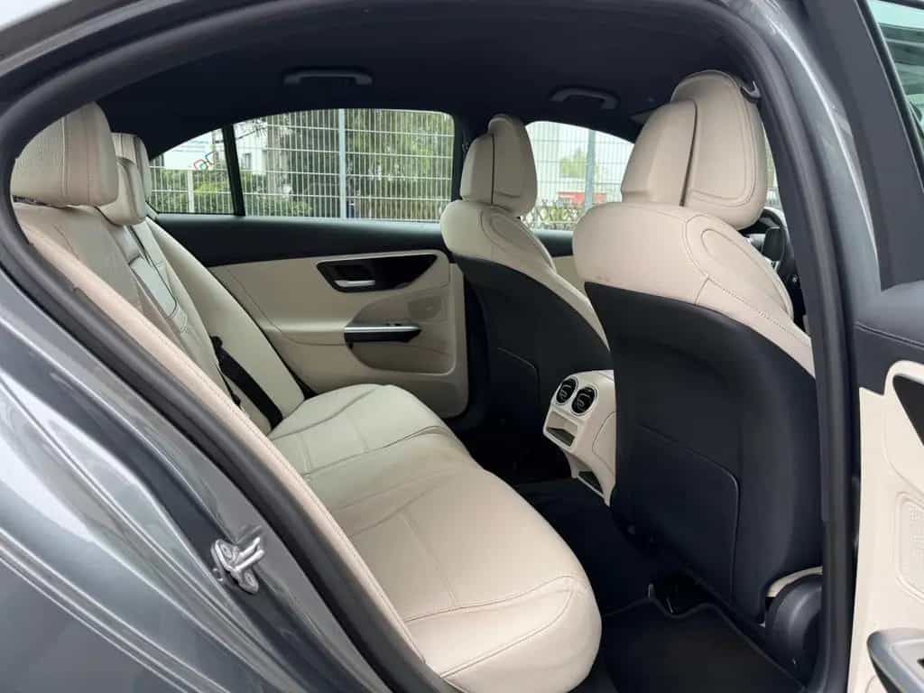 Mercedes-Benz C 200 d Limousine°AVANTGARDE° 02/2023-photo-18