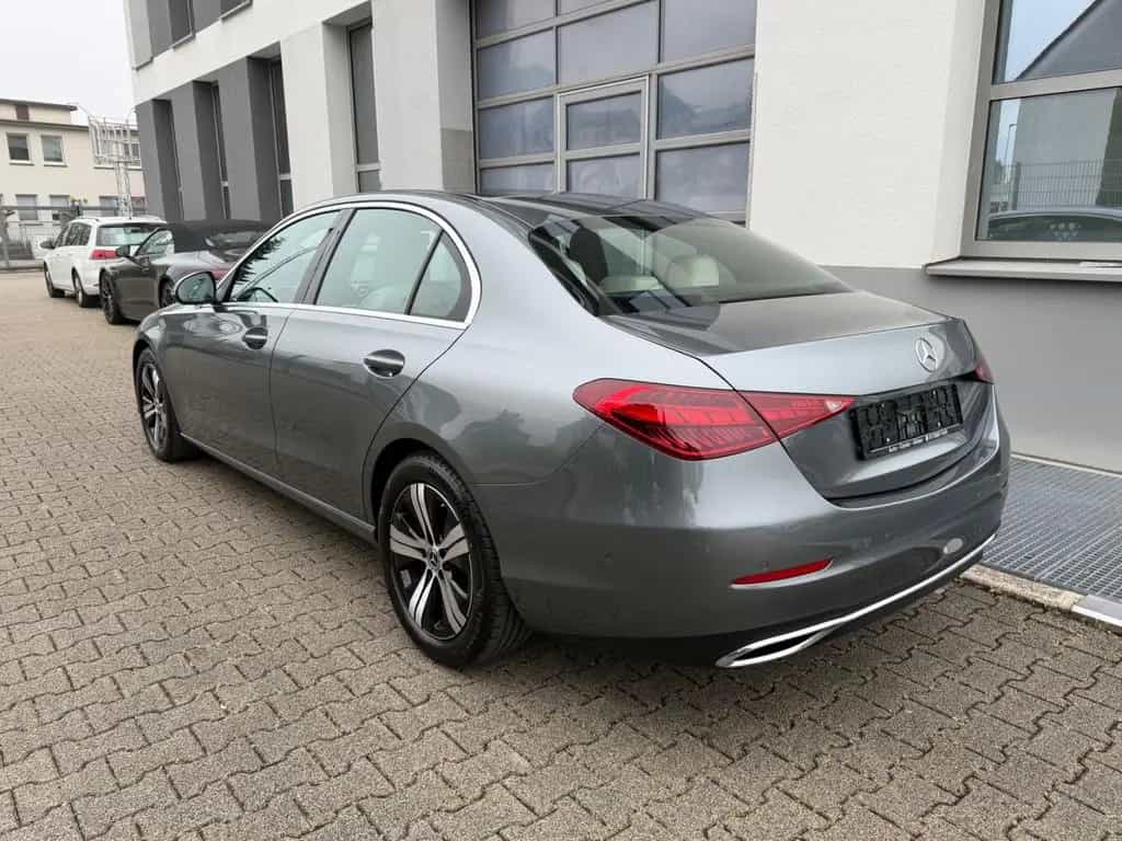 Mercedes-Benz C 200 d Limousine°AVANTGARDE° 02/2023-photo-2