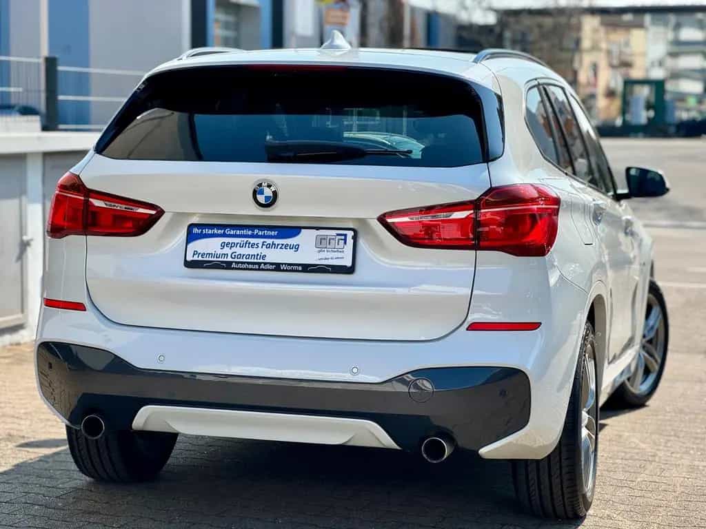 BMW X1 xDRIVE 20d "M-SPORT"2HD*AUTO*PANO*NAV*PDC*H&K 03/2018-photo-19