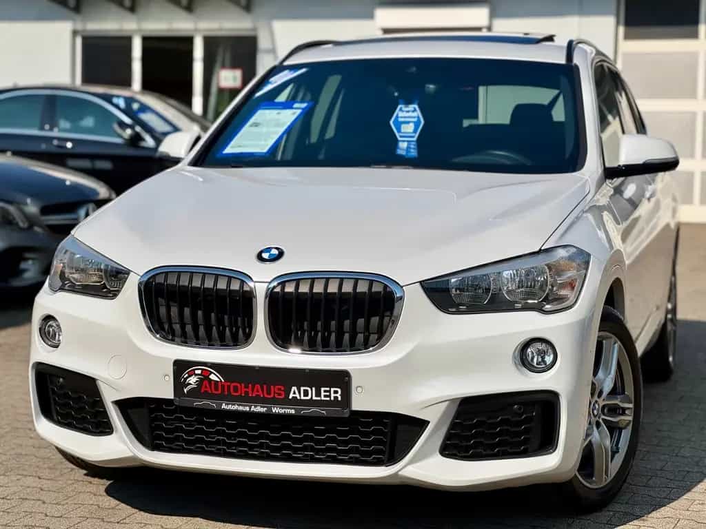 BMW X1 xDRIVE 20d "M-SPORT"2HD*AUTO*PANO*NAV*PDC*H&K 03/2018-photo-2