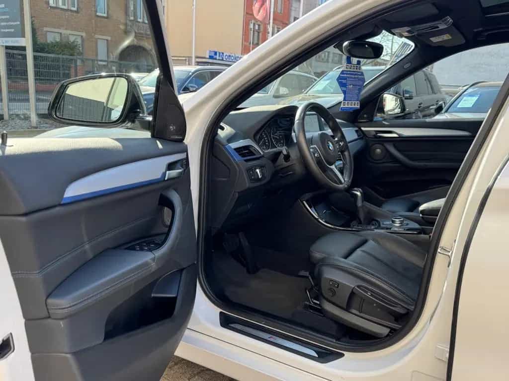 BMW X1 xDRIVE 20d "M-SPORT"2HD*AUTO*PANO*NAV*PDC*H&K 03/2018-photo-27