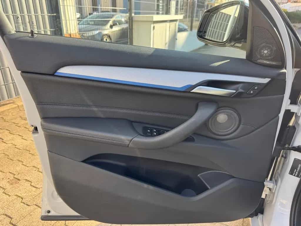 BMW X1 xDRIVE 20d "M-SPORT"2HD*AUTO*PANO*NAV*PDC*H&K 03/2018-photo-30