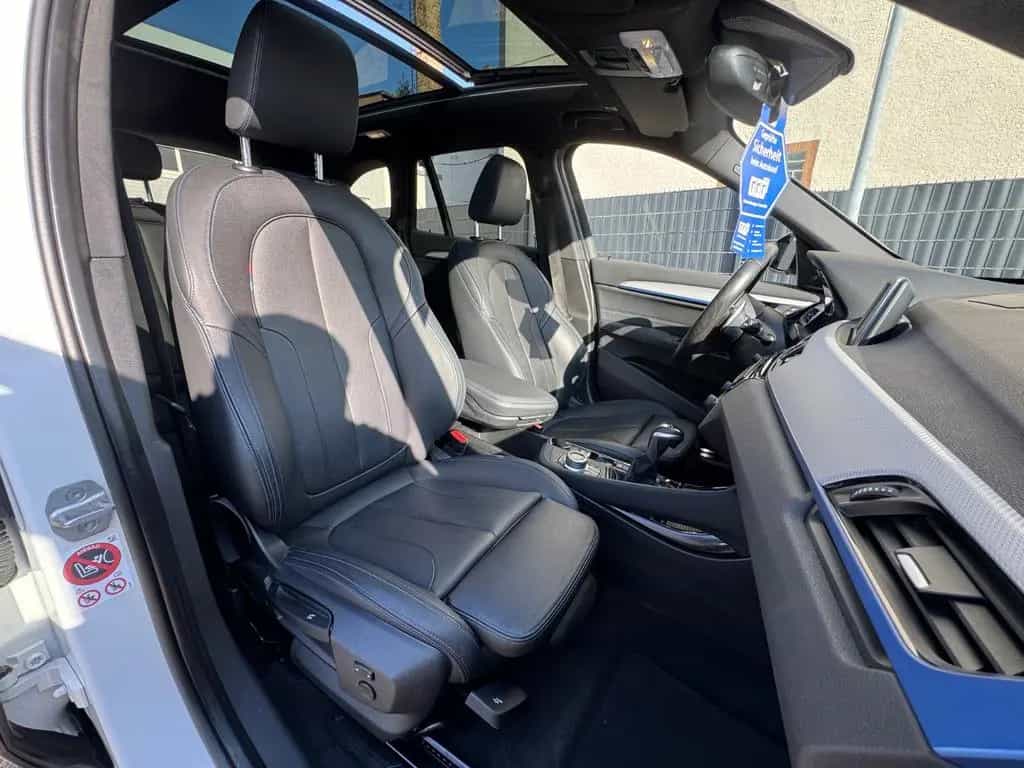 BMW X1 xDRIVE 20d "M-SPORT"2HD*AUTO*PANO*NAV*PDC*H&K 03/2018-photo-38