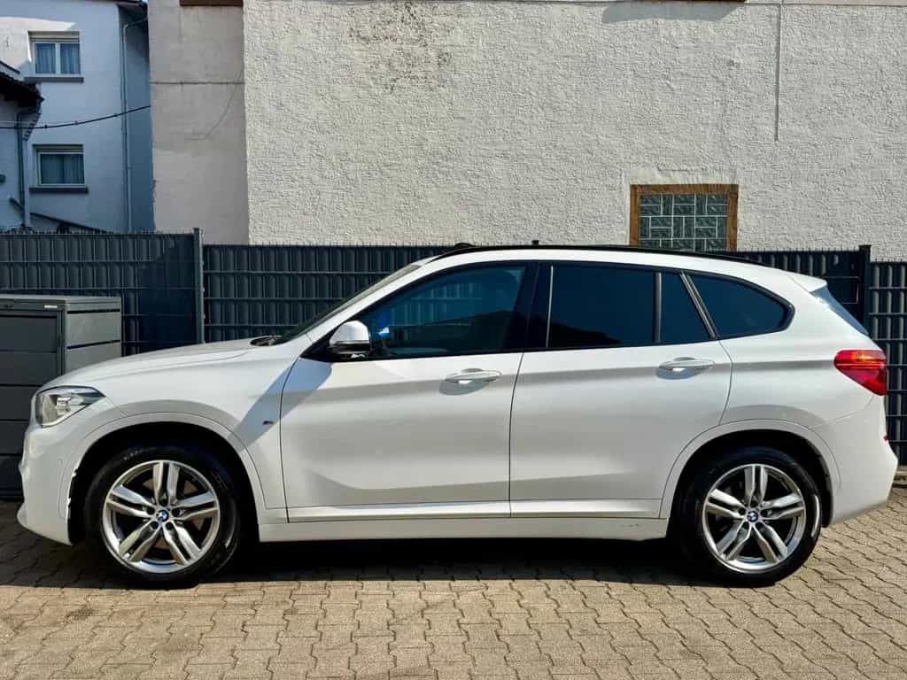 BMW X1 xDRIVE 20d "M-SPORT"2HD*AUTO*PANO*NAV*PDC*H&K 03/2018-photo-9