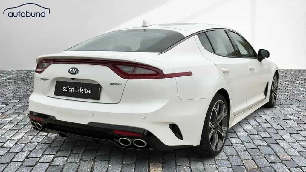 Kia Stinger 3.3 V6 TGDI 4WD GT Alu HUD KA LED Link L 04/2021-photo-2